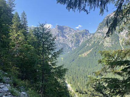 Zdjęcie z Ralf Umminger wzdłuż trasy