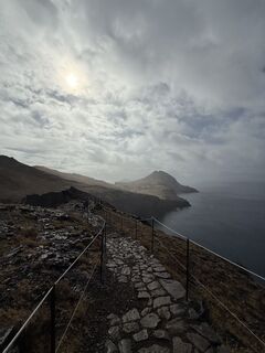Fotografija s spletne strani Ma ⠀ na poti