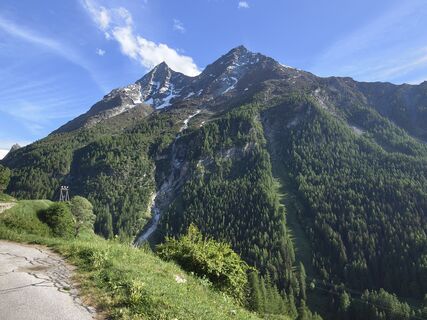 Fotografija s spletne strani Samuel na poti