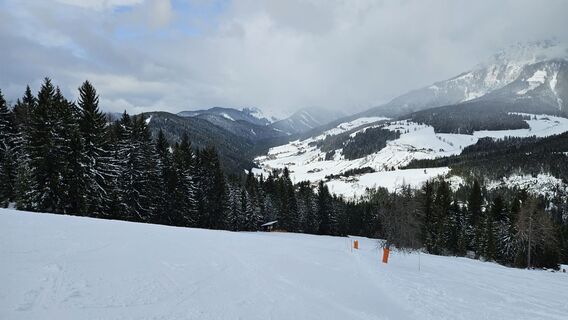 Fotografija s spletne strani Robert8992 na poti