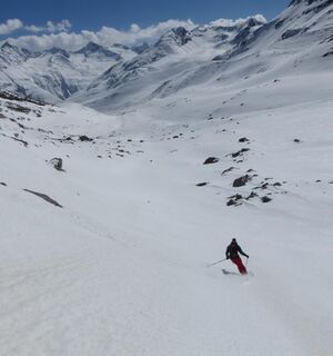 Ideales Abfahrtsgelände auch abseits des Gletschers