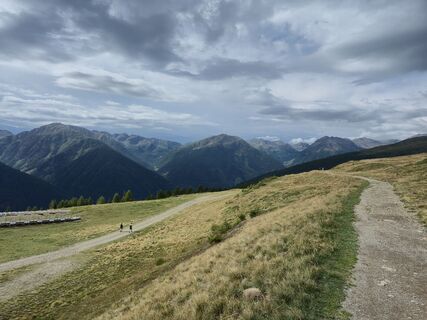 Fotografija s spletne strani varnyu8 na poti