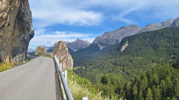 Фото с сайта Matej Mikus 1 во время экскурсии