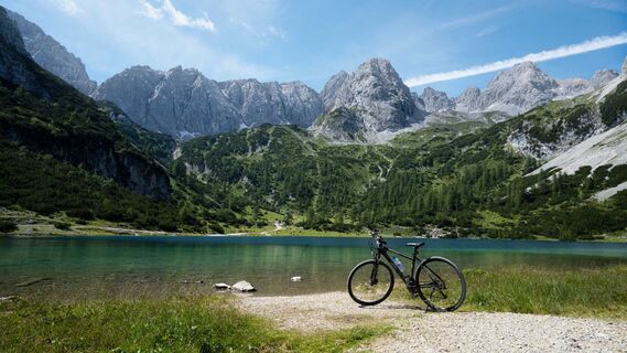 Mountainbike am Seebensee