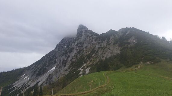 Fotografija s spletne strani Regina Fleischmann na poti