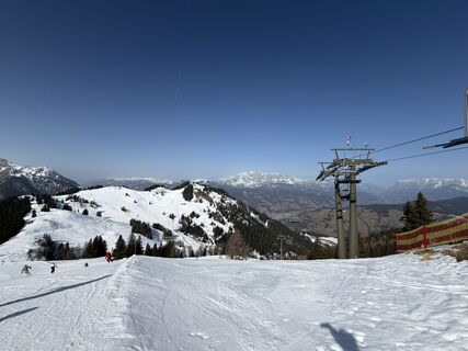 Fotografija s spletne strani Holger Hain na poti