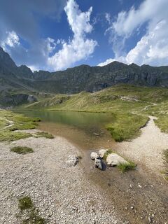 Fotografia z Alberto Ghiretti na trase