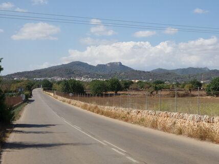 Landstraße Cala Ferrera nach s'Horta