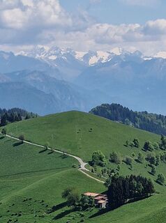 Zdjęcie z Cristian Mario Rota wzdłuż trasy