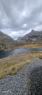 Fotografija s spletne strani Yves Esturonne na poti