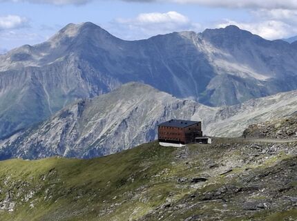 Fotografija s spletne strani Johanna Amlacher na poti