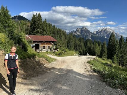 Foto da Gyula Juhász 1 lungo il tour