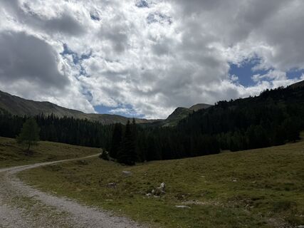 Foto de Gerti Glettler a lo largo del recorrido