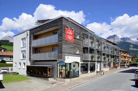 AlpenParks Hotel &amp; Apartment Maria Alm