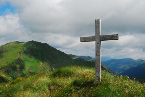 Tubaysee, Regenkarspitz, Hochschwung und Schattnerzinken