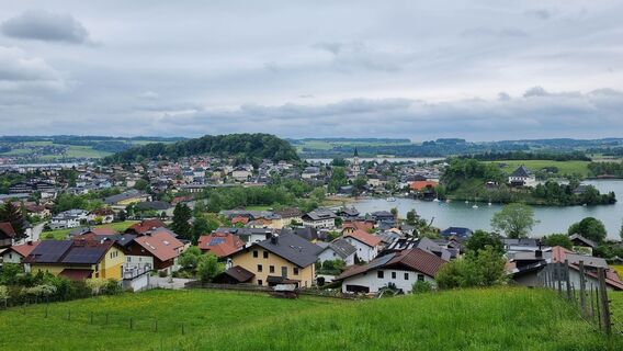 Zdjęcie z Helmut Neuhold wzdłuż trasy