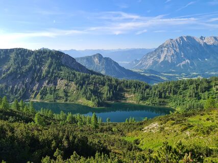 Fotografija s spletne strani uhu321 na poti