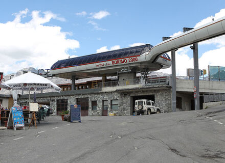 Die Aufstiegsanlagen in Bormio 2000