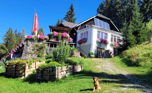 Oskar Schauer Haus / Sattelhaus