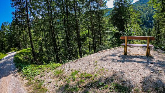 Rastplatz am Weißenbach