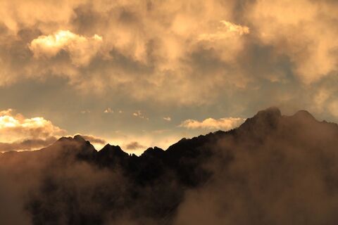 Sonnenuntergang am Karwendelhaus