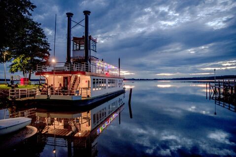 Queen Arendsee am Steg