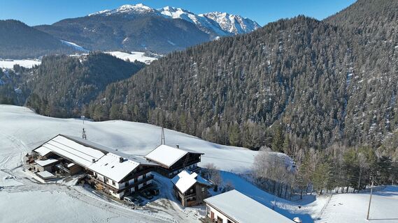 Panorama Aufnahme vom Enterhof in Steinberg am Rofan