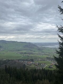 Fotografija s spletne strani Julia Wimmer 4 na poti