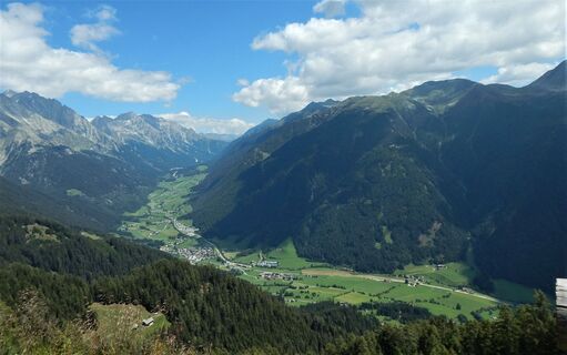 2TaelerTrail-etappe-fuenf-talsicht-c-e-klaunzer.JPG
