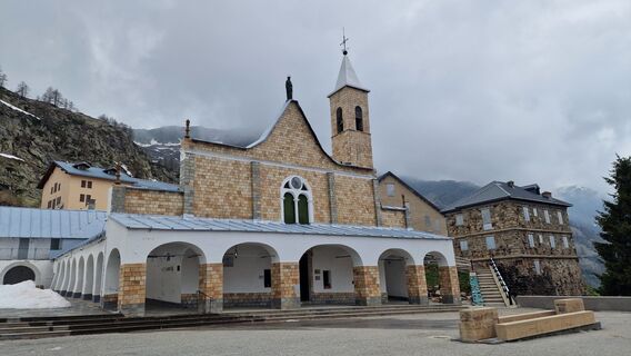 Fotografija s spletne strani Fabrizi Mellano na poti