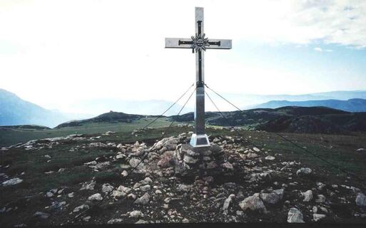 Gipfelkreuz am Windberg