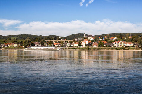 Emmersdorf mit Donau