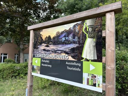 Infotafel am Start