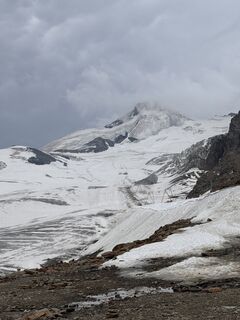 Fotografija s spletne strani M Zuegi na poti