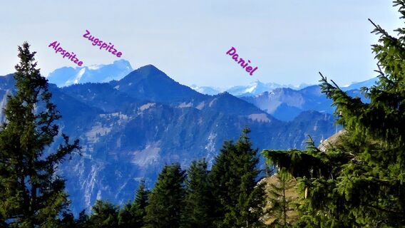 Photo de Thomas Schekira le long du parcours