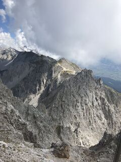 Foto van Cedric Kirchebner langs de tour