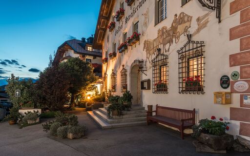 Strasserwirt Ansitz zu Tirol