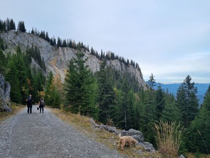 Zdjęcie z Marie Harather wzdłuż trasy
