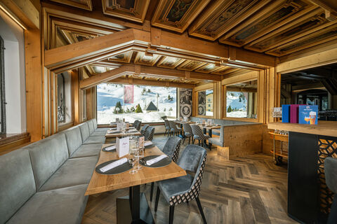 Hotel Alpina